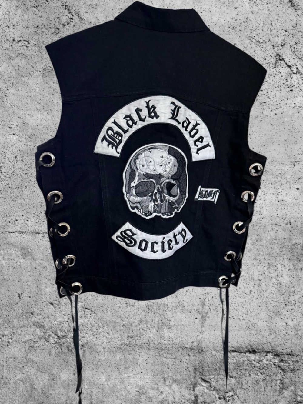 Black Label Society Patchback Vest in Black